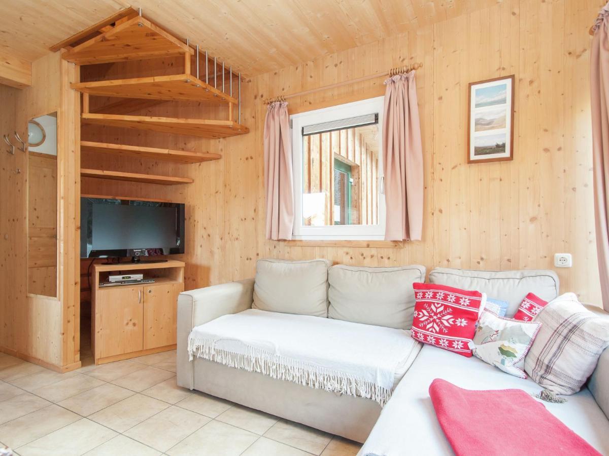 Quaint Chalet in Stadl an der Mur with Private Terrace Exterior foto